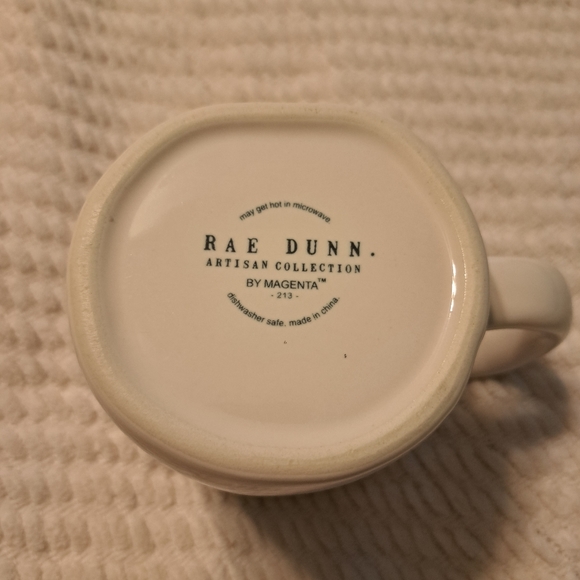 Rae Dunn Merry Catmas Mug - Picture 6 of 9